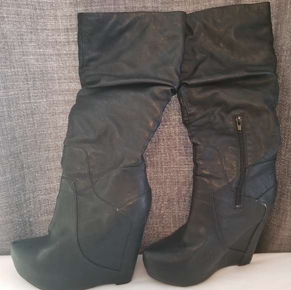 jessica simpson havrie wedge snake boots